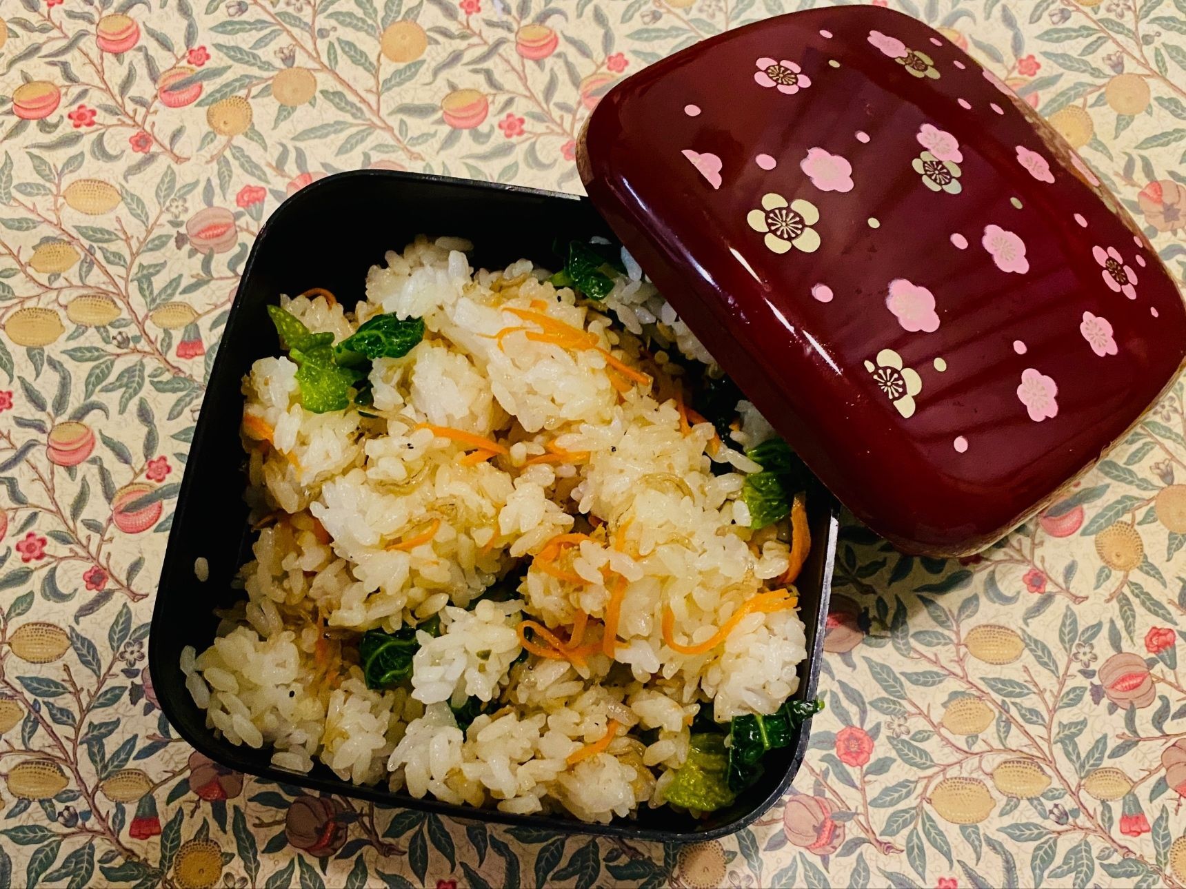 冬の味覚「ちぢみ雪菜」としらすで美味しい混ぜご飯