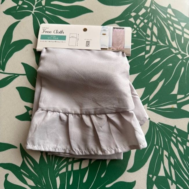 材料②フリルフリークロス