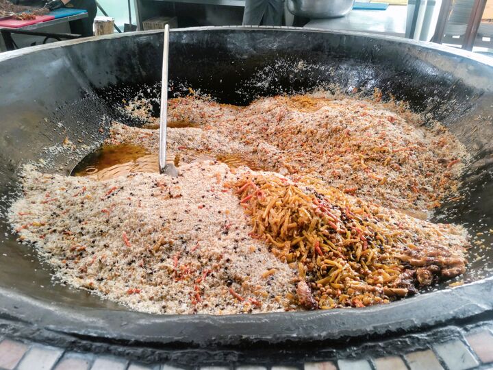 【世界思い出旅ごはん おかわり】ウズベキスタン観光と料理を味わう旅|旅人・低橋さん