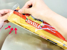 パスタの袋、ここから開けるのやめました。裏ワザを試してみたら、めっちゃ快適だった♡
