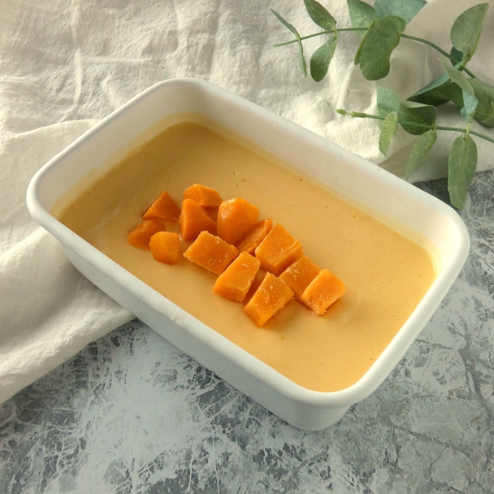 第3位「レンジで簡単！マンゴーのヨーグルトムース」