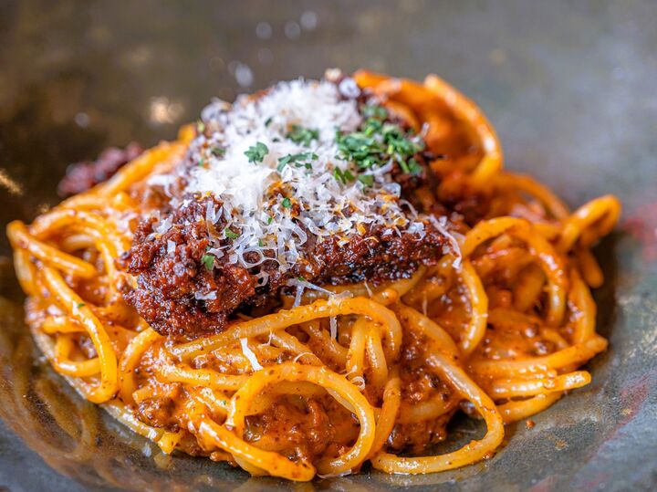 「ボロネーゼ」と「ミートソース」の違い。正しく言えたら天才!?【大人のたしなみ】