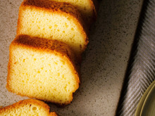 【小麦粉なし】シフォン型で焼く「米粉のパウンドケーキ」の作り方。シンプルで食べ飽きない美味しさです♪