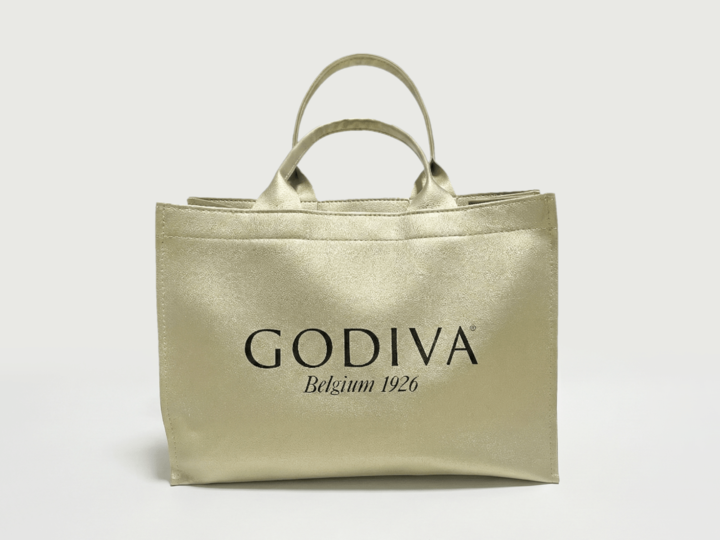 これは大当たり!【2026福袋】ゴディバの「ニューイヤー ハッピーバッグ」が想像以上に豪華!開封3秒でトリコに♡