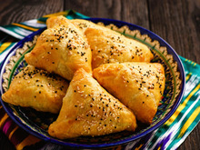 世界の豆料理。旅人・低橋さんが心に残った一皿は？【世界思い出旅ごはん おかわり】