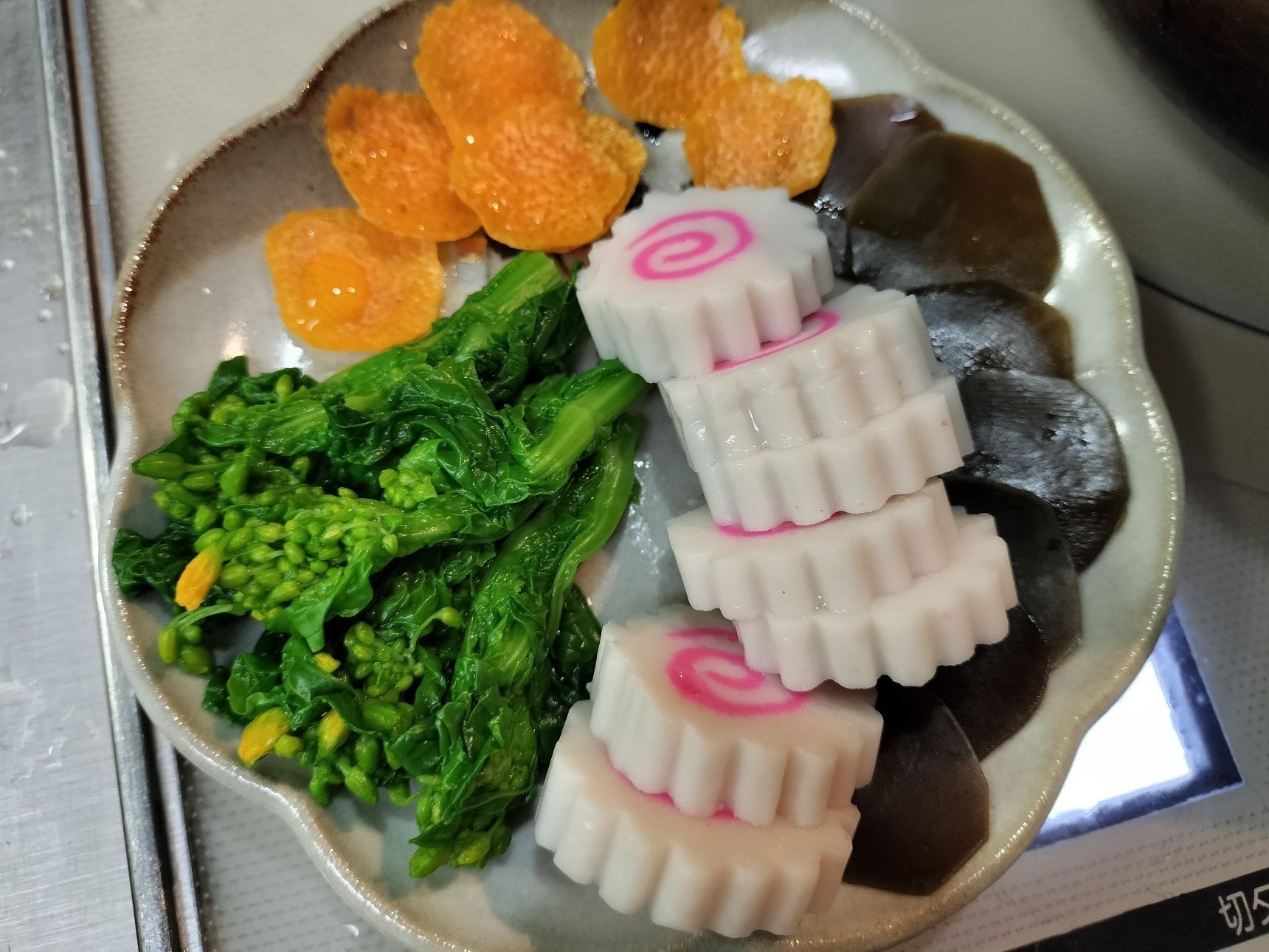 4.手順2の昆布を丸く切る（7枚）