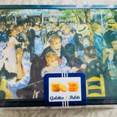 パリのお土産のような素敵なクッキー缶！クッキーもサクサク！