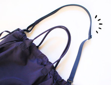 【ユニクロ:シー】カタチが可愛い！と大好評。さらに軽くて収納力もバツグン。今年の相棒バッグはこれに決定♡