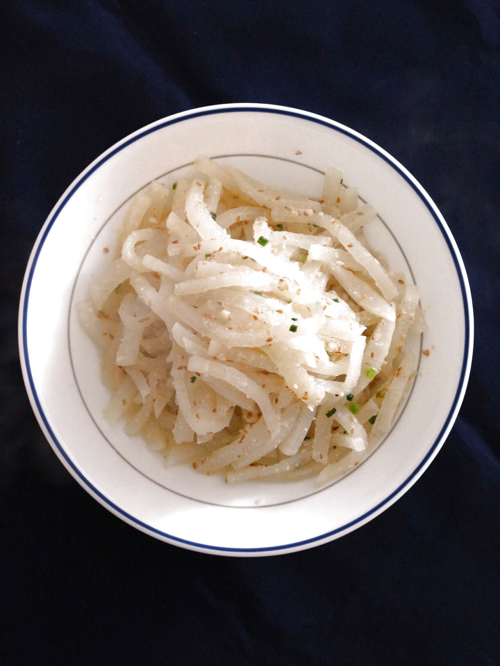 大根ナムル（大根ナムル・무나물）