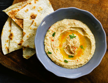 アラブ首長国連邦の食べ物ってどんなもの？ 旅人・低橋さんがドバイで出会った中東ごはん【世界思い出旅ごはん おかわり】