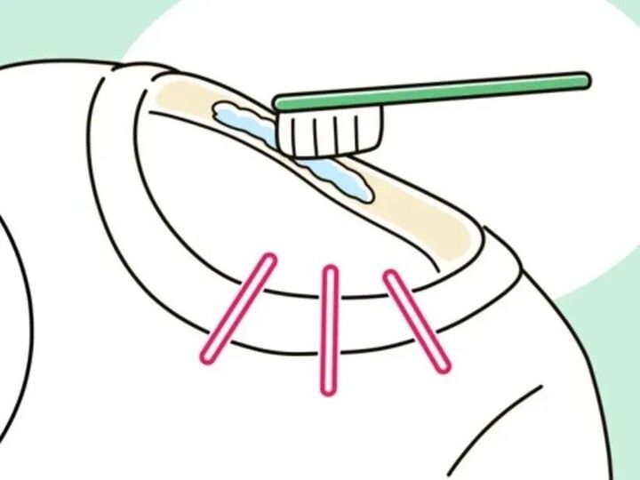 Tシャツやワイシャツの「襟の黄ばみ」がキレイに落ちる!"魔法の洗剤液"の作り方