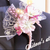 『はたちの集い』の髪飾りをリメイクしてコサージュに