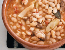 〈70歳の一人暮らし〉体にいい「豆」を常備。とっても美味しい「塩豚と豆の煮込み」の作り方