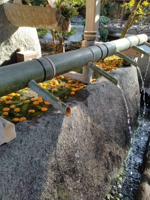 手水舎（ちょうずや）