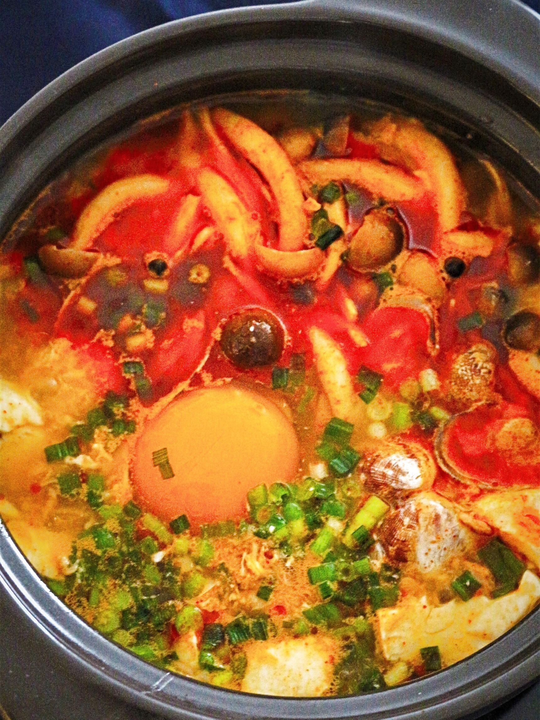 スンドゥブチゲ（순두부찌개）