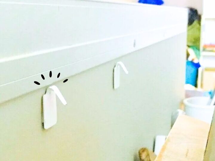 キッチンのゴミ事情に〈100均ミニフック〉が超便利!「まさに逆転の発想」「イライラ解消!」