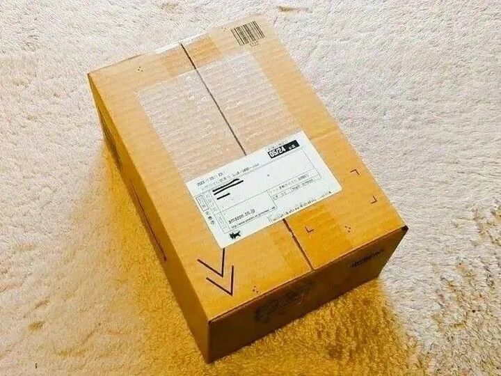 宅配便の宛名を「一瞬で」消す裏ワザ。ペンもスタンプも使いません♪