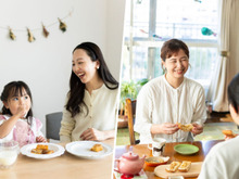 【みんなのリアルを大公開】バタバタな朝も、腹ペコな午後も。私たちが『超熟』を選ぶ理由って？