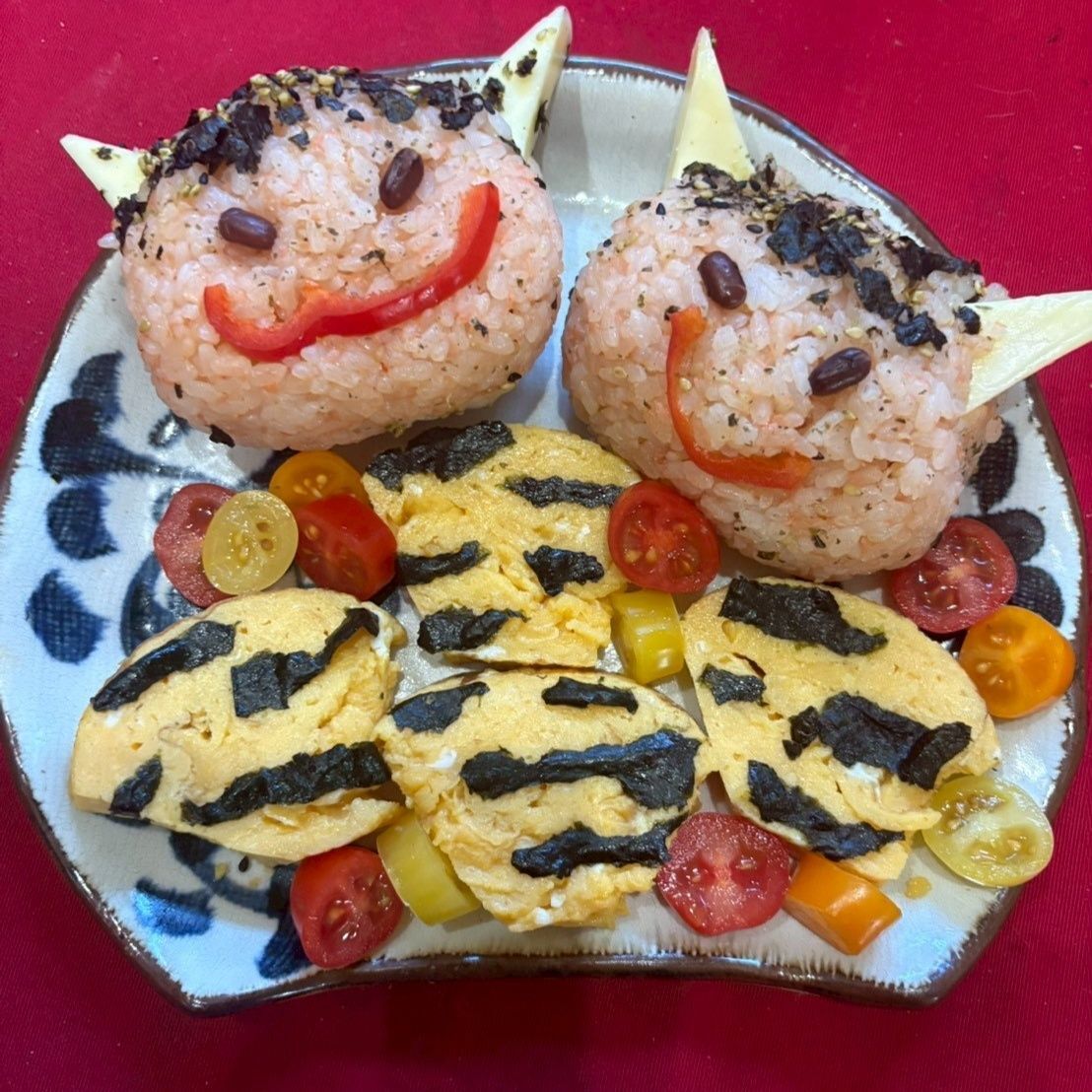 ⑨お顔は自由に付けてください。