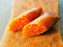 北京生まれの料理家ウー・ウェンさんの、具が1種類の「春巻き」の作り方。中でも「にんじんの春巻き」はみなさんに大人気！