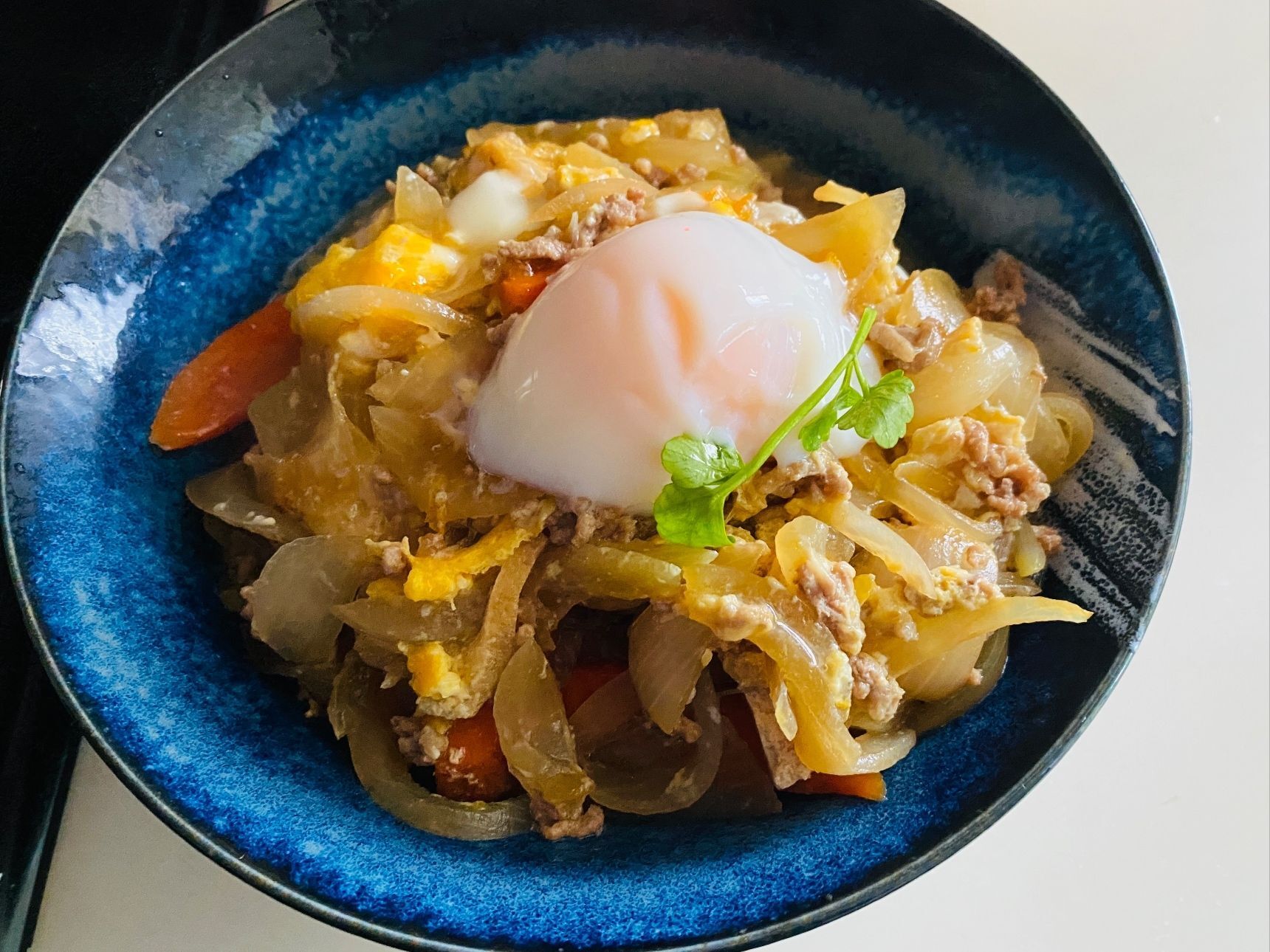 超美味しい！かつ丼の温玉のせ