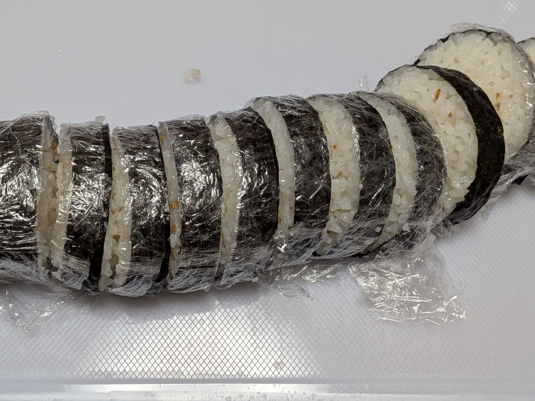 4、1センチ幅に切る。