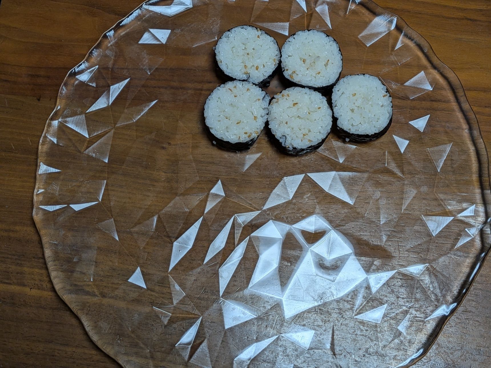 5、大きなお皿に並べる。