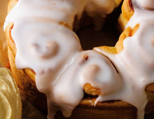 シフォン型で焼くと美味しい！北欧風の「シナモンロール風ちぎりパン」の作り方。たっぷりのシナモンシュガーでどうぞ♪