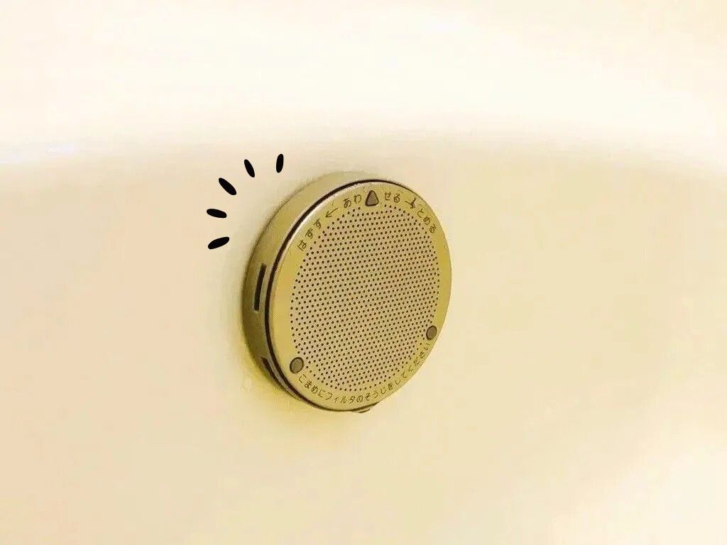 お風呂の配管を"放置するだけ"でスッキリきれいにする方法。「追い炊き機能」を使っている人は要チェック！