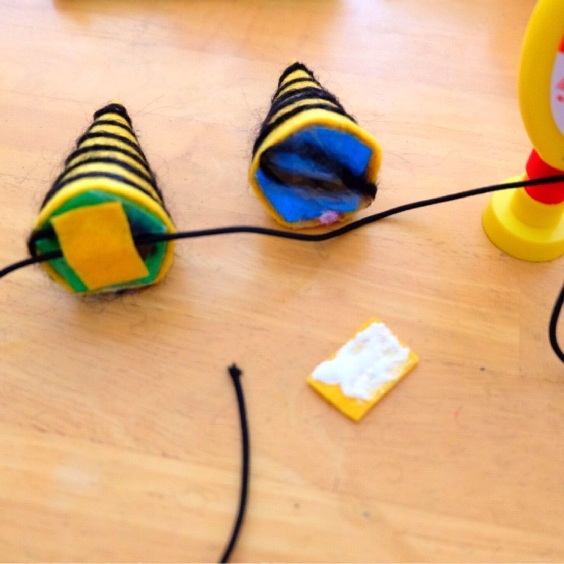 ツノ２つを繋げます