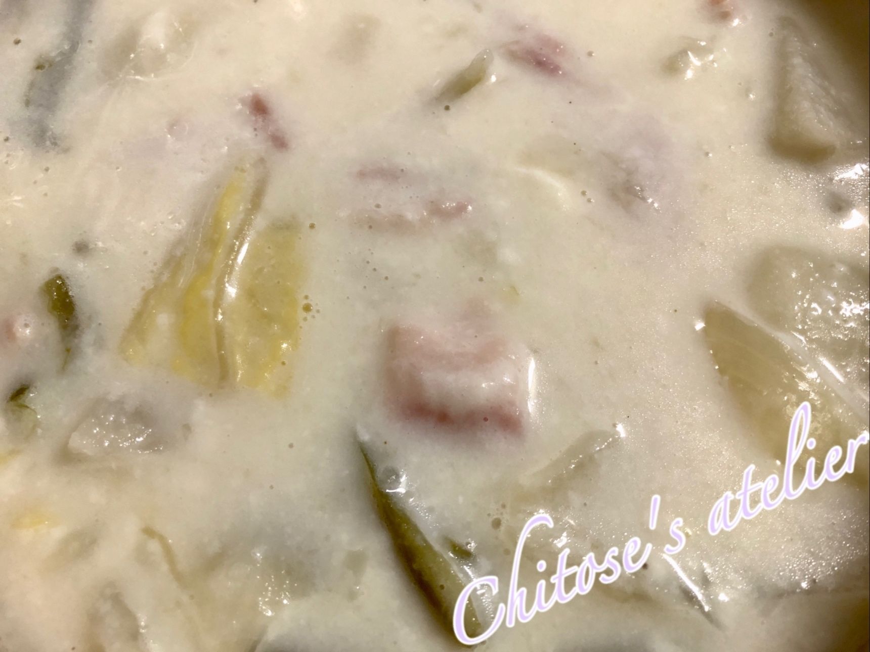 【ベーコンでコクをプラス☆ルウ要らずのシチュー】