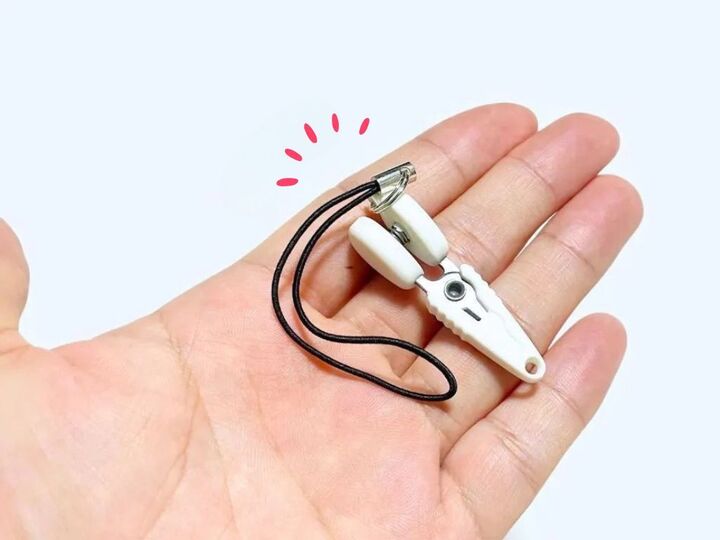 【ダイソー】手のひらサイズの『ミニはさみ』の意外な使い道!実はとっても万能でした♪