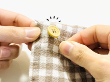 「玉結び」も「玉止め」もしなくてOK！？超簡単なボタンのつけかた。プロ並みにきれいな仕上がりに♪