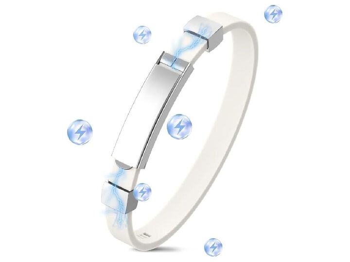 あのいや~な“バチッ”から解放される⁉乾燥シーズン必須の〈静電気除去ブレスレット〉が「Amazonタイムセール」で【最大53%OFF】