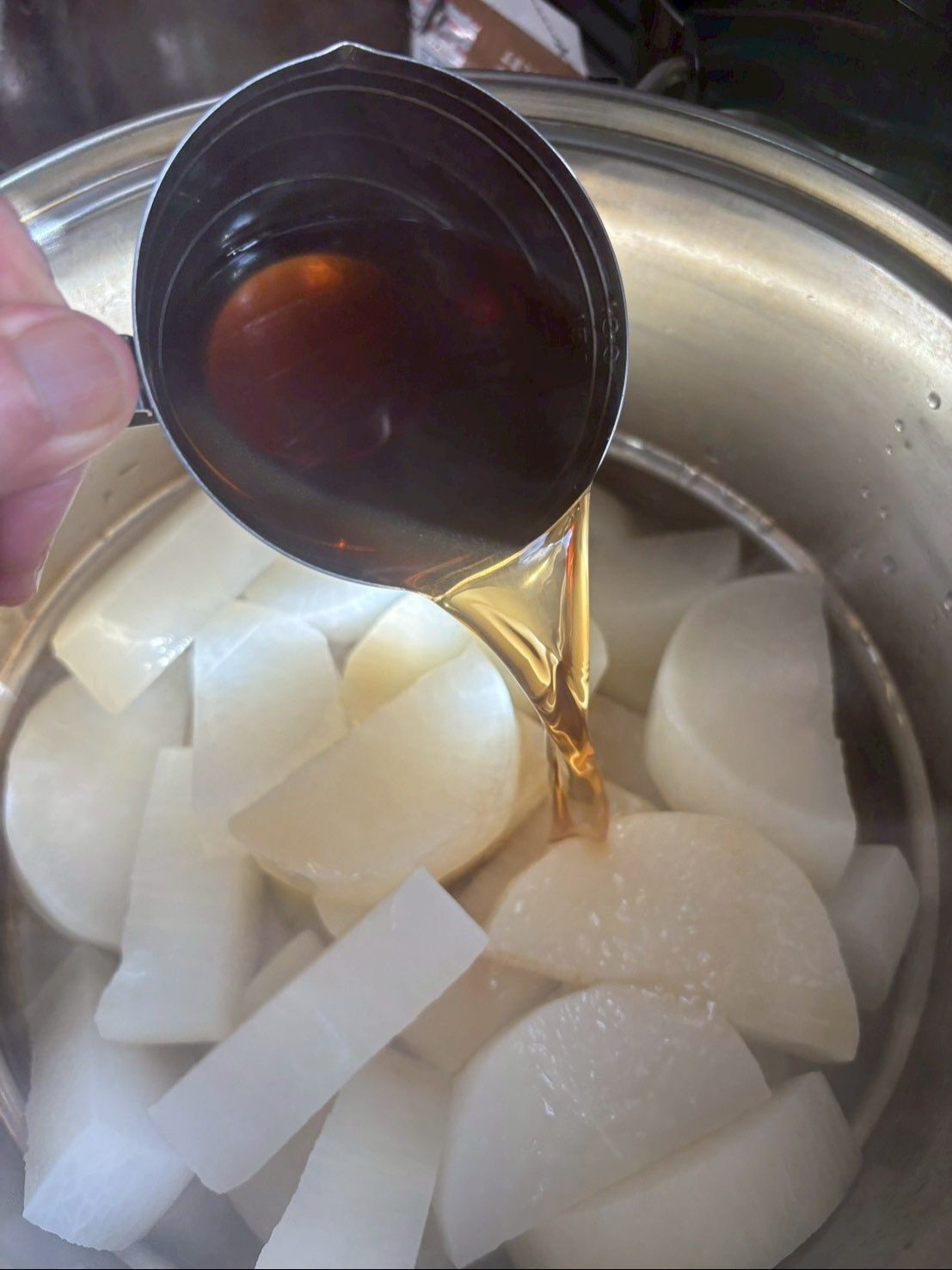 黒酢はカップ1杯ぐらい入れました。