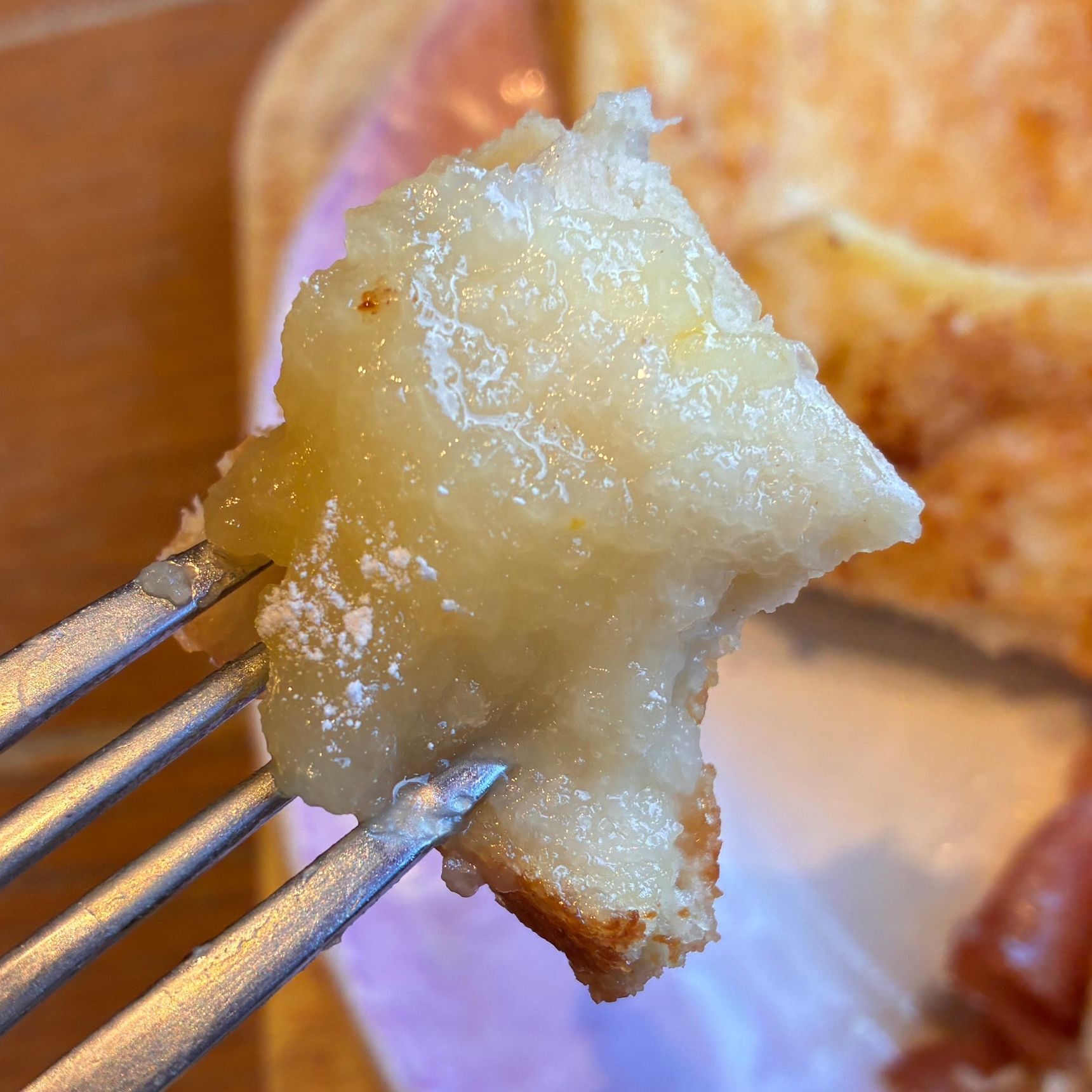 リンゴジャムのトースト