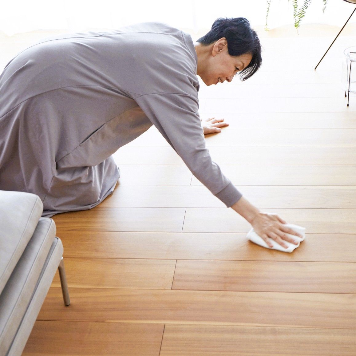 北京生まれの料理家が、朝ごはんの前に〈拭き掃除〉をする理由。「だから繊細なシルクじゃダメなんですよ♪」