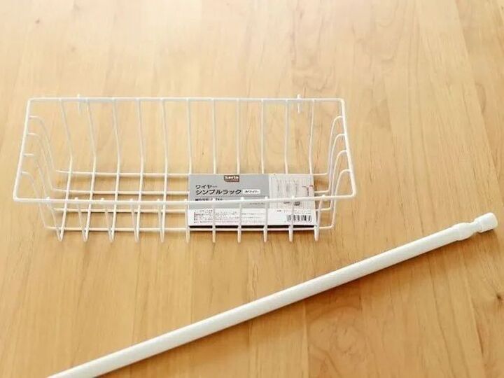 【セリア】突っ張り棒とワイヤーラックで超簡単収納!ごちゃつきスペースが驚くほどスッキリ♪