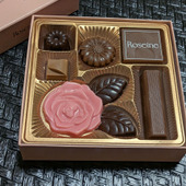 す、すごい…500円台で買えちゃう本格的なバレンタインチョコレート見つけちゃいました！