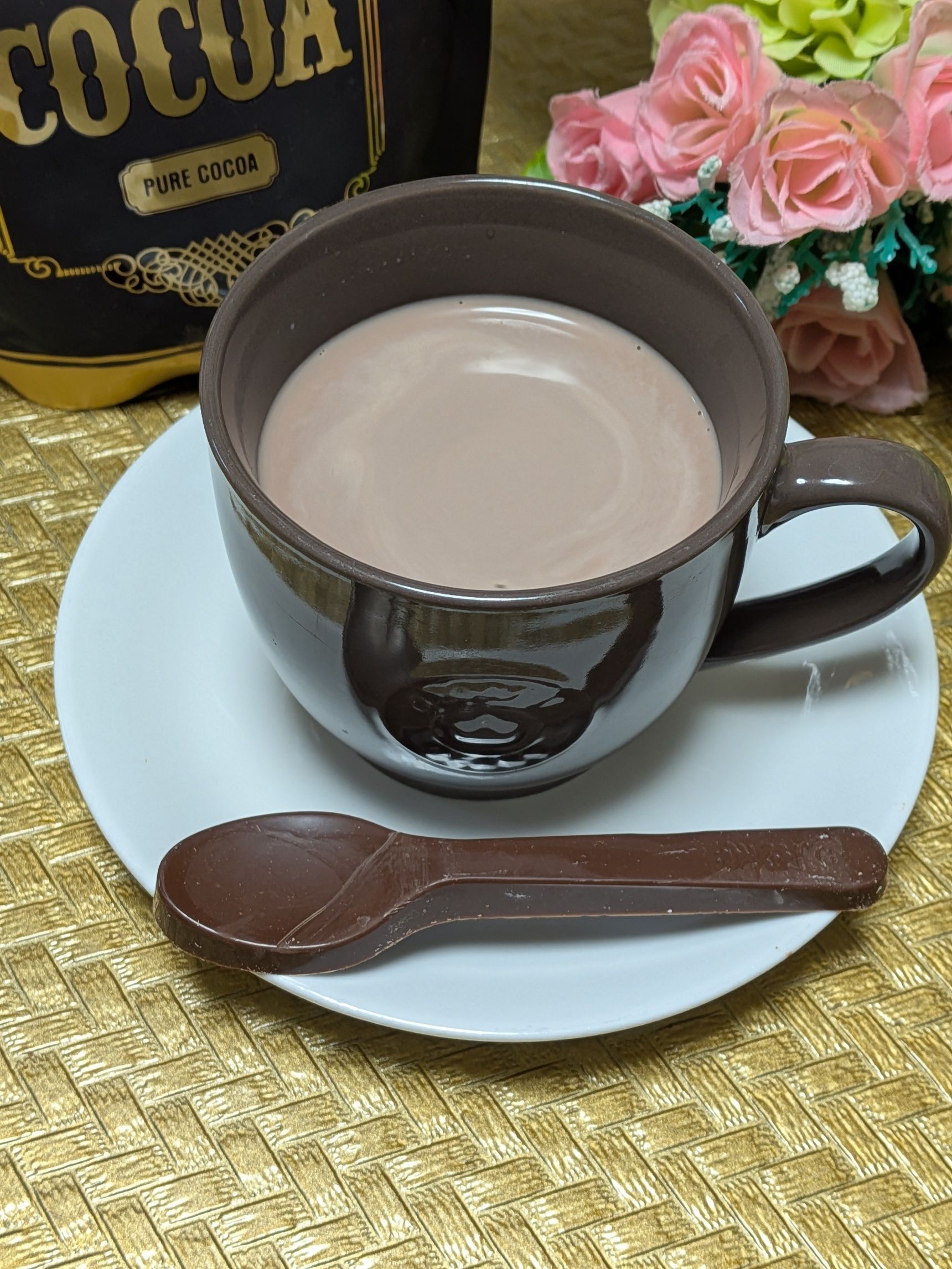 なにかがおかしい。不思議なあま〜いココアはいかがですか？