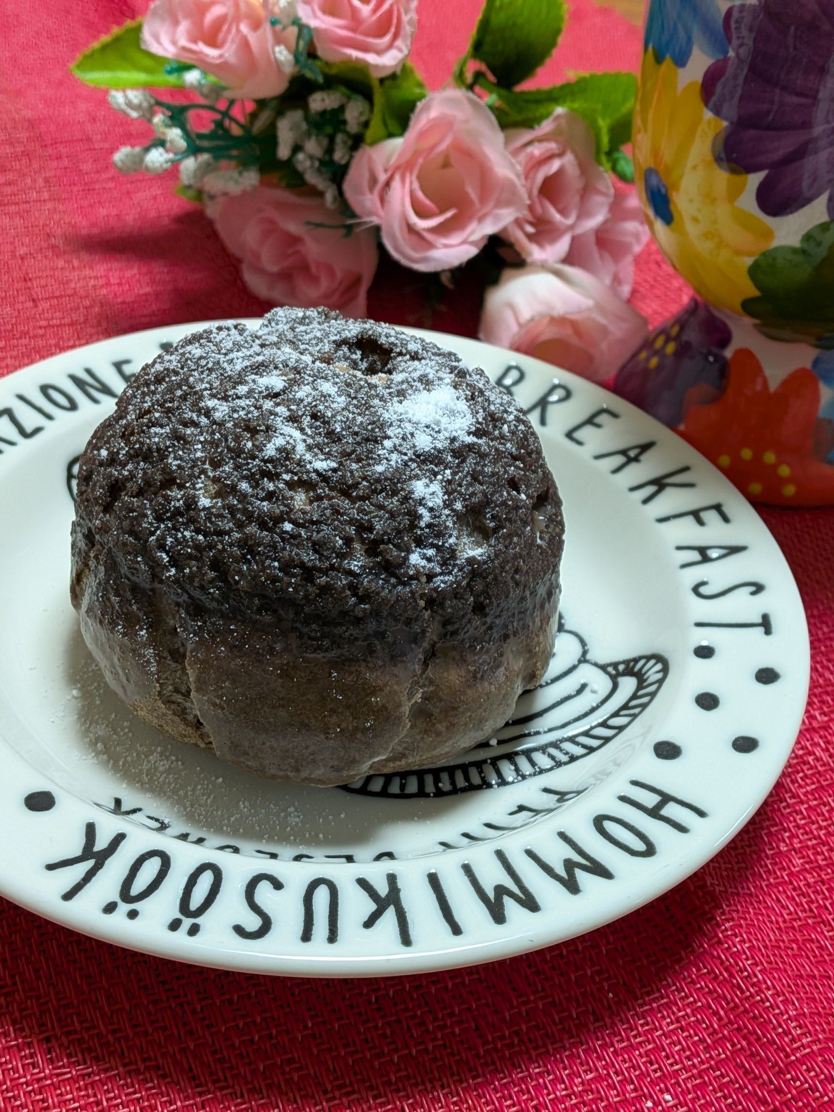 【ファミマ】ケーキ屋さん超え？！268円と思えないほど美味しいシュークリーム