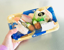 スーパーのお寿司、冷蔵庫に入れるのちょっと待って！ある"ひと手間"で驚くほどおいしさキープできるんです♪
