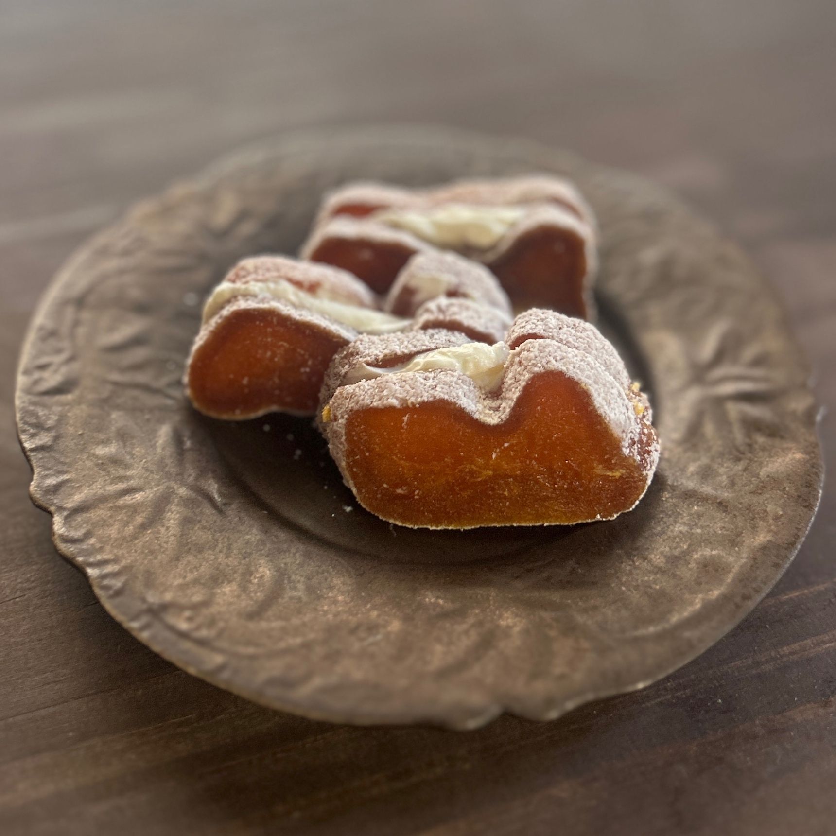 〈キャンプ飯〉和×洋おつまみ。ころ柿クリチサンド