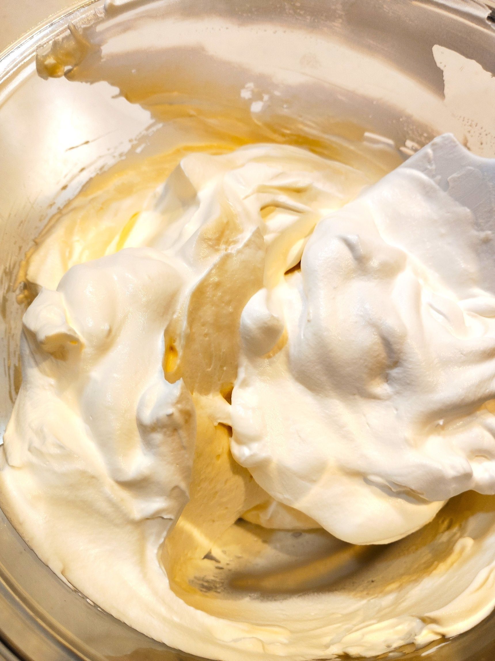 チーズホイップを作る