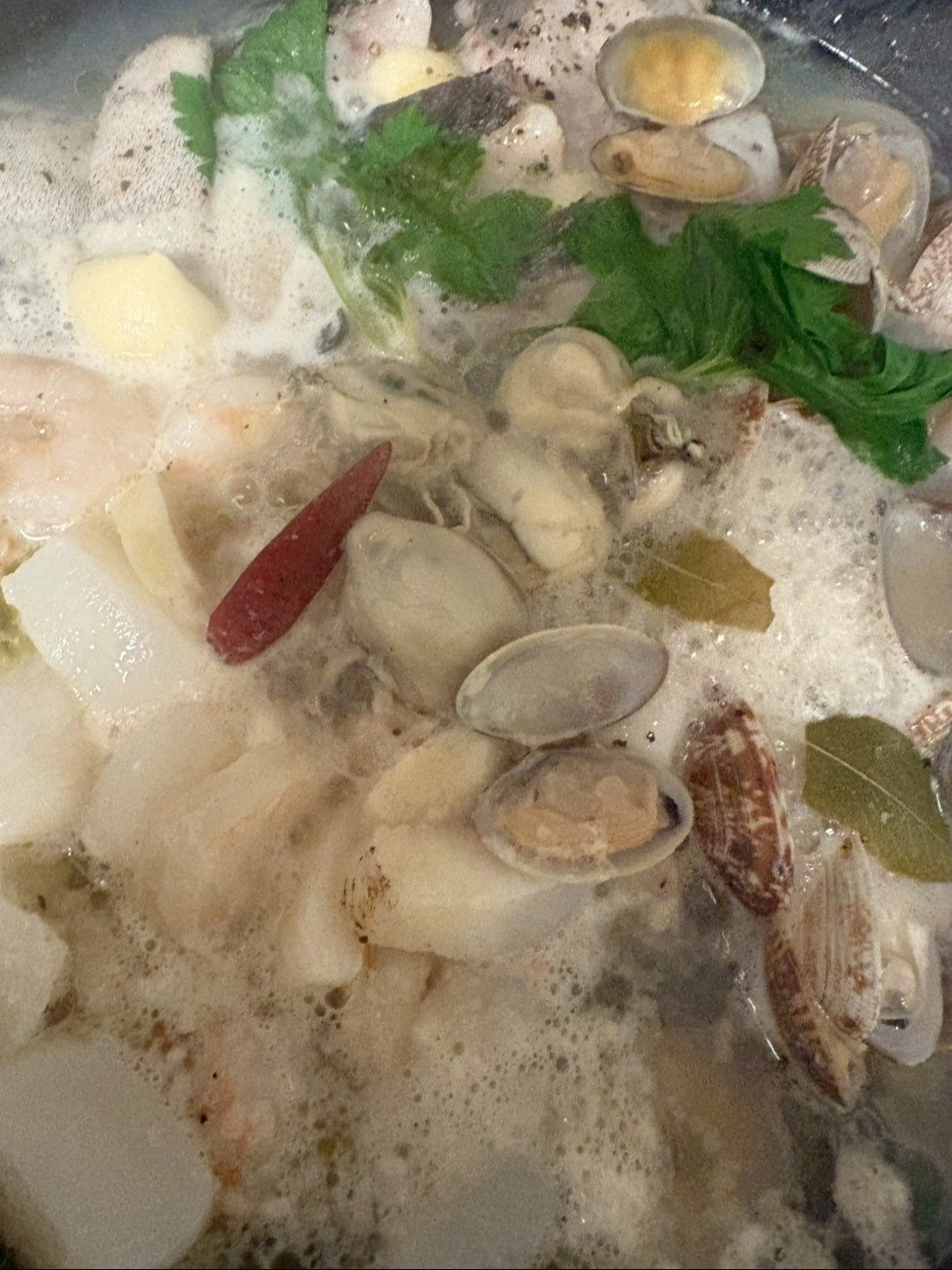 こんなにスープがたくさん出てきたら完成です！