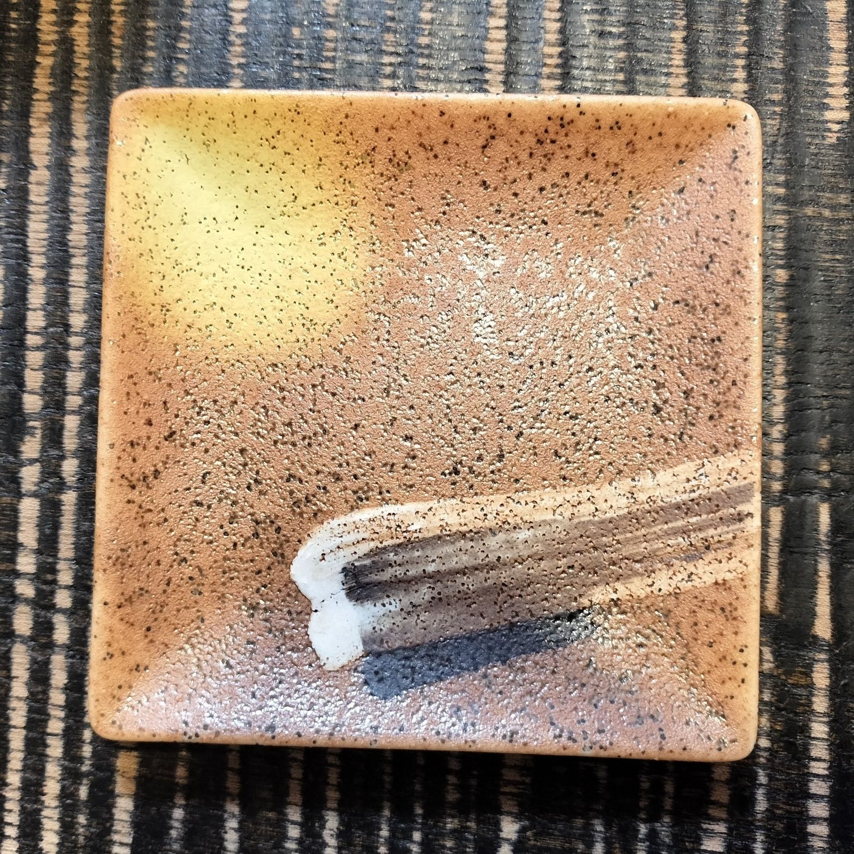 ミルフィーユ！この和皿を数秒で洋皿風に変えて盛り付け！