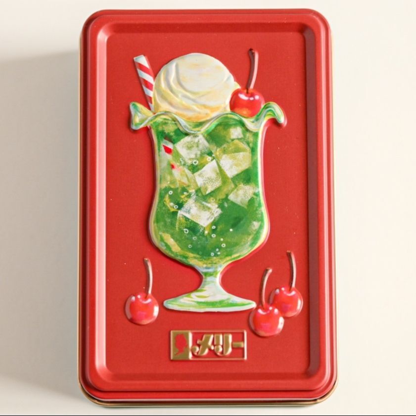 思わずジャケ買い！ レトロ喫茶風の缶と弾けるチョコ