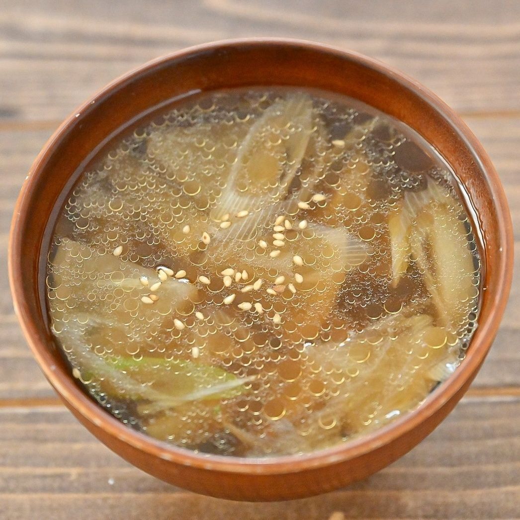 メイン食材ふたつだけ！大根と長ねぎの中華スープ