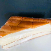 ふわふわで美味しい！BIGサイズの三角パン！レトロで懐かしい〜