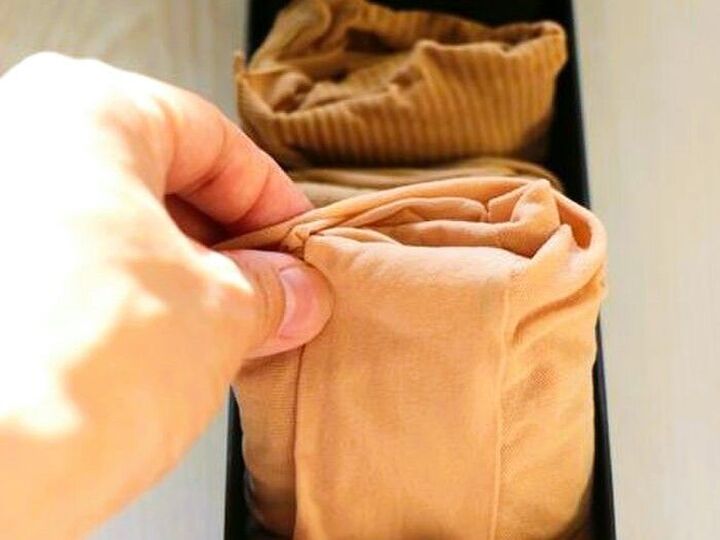 もうぐちゃぐちゃにならない!『ストッキング』のたたみ方。サクっとできる簡単裏ワザをご紹介♪